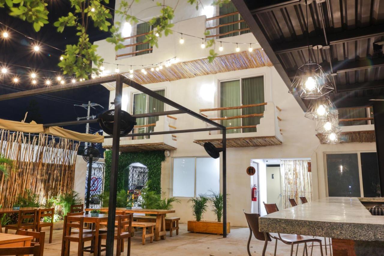 Lucky Duck Pj Hotel Cancun Bagian luar foto