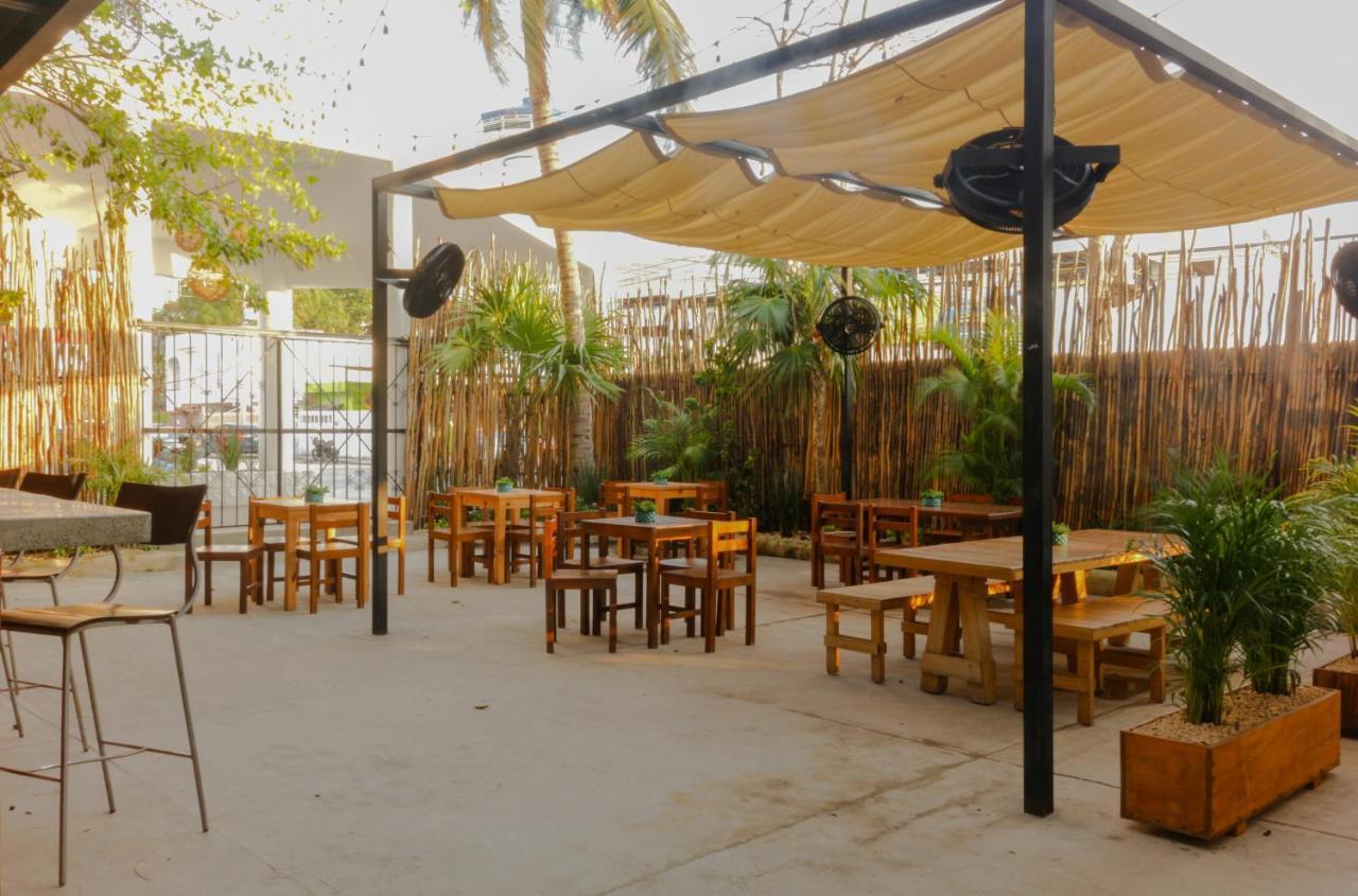 Lucky Duck Pj Hotel Cancun Bagian luar foto