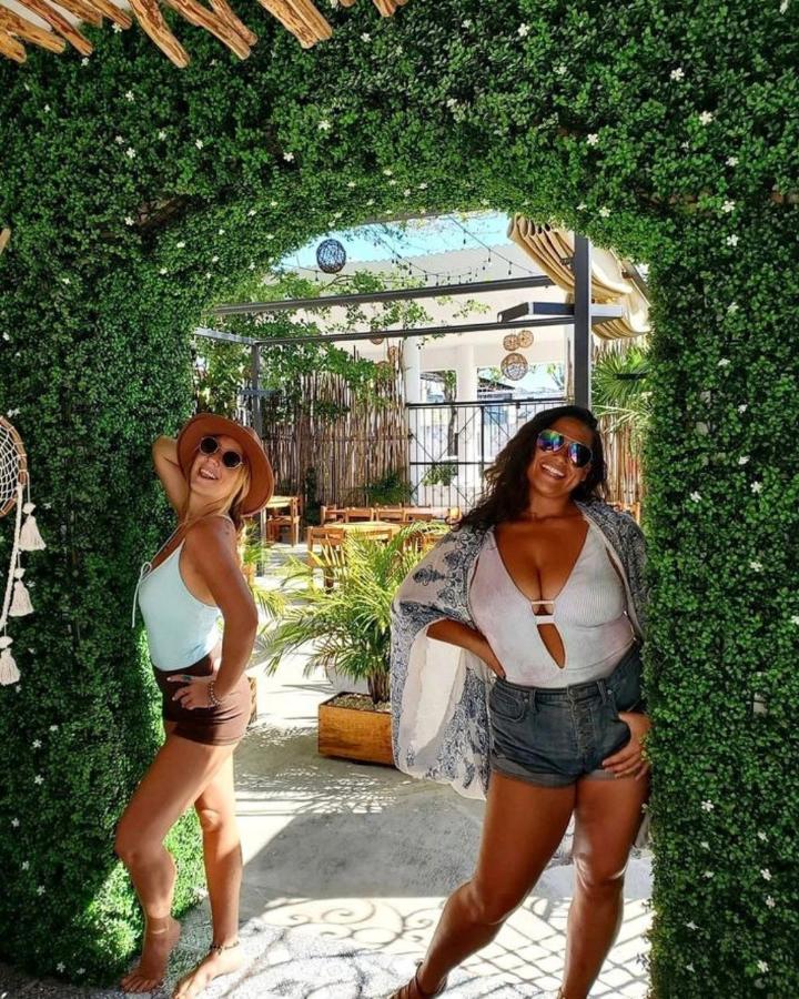 Lucky Duck Pj Hotel Cancun Bagian luar foto